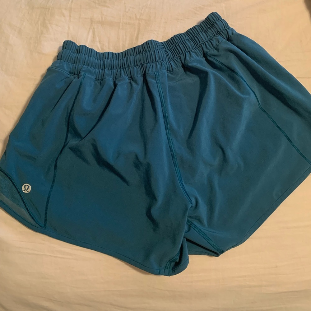 lululemon hotty hot running short